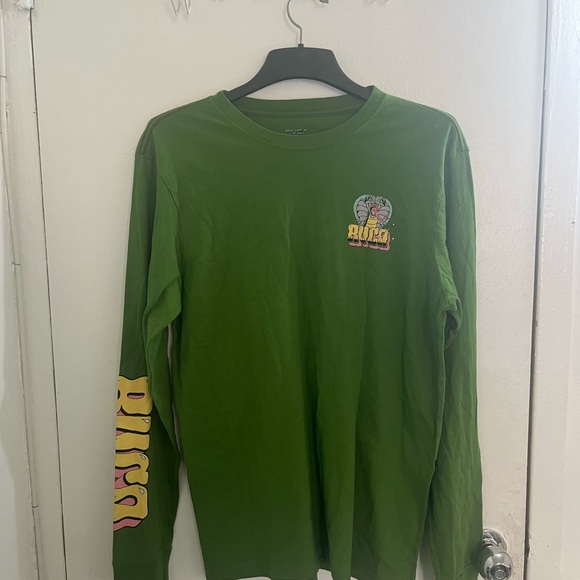 RVCA Other - RVCA Olive Graphic Long Sleeve Tee